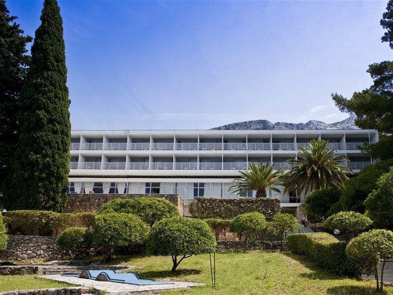 Bluesun Hotel Maestral Brela Buitenkant foto